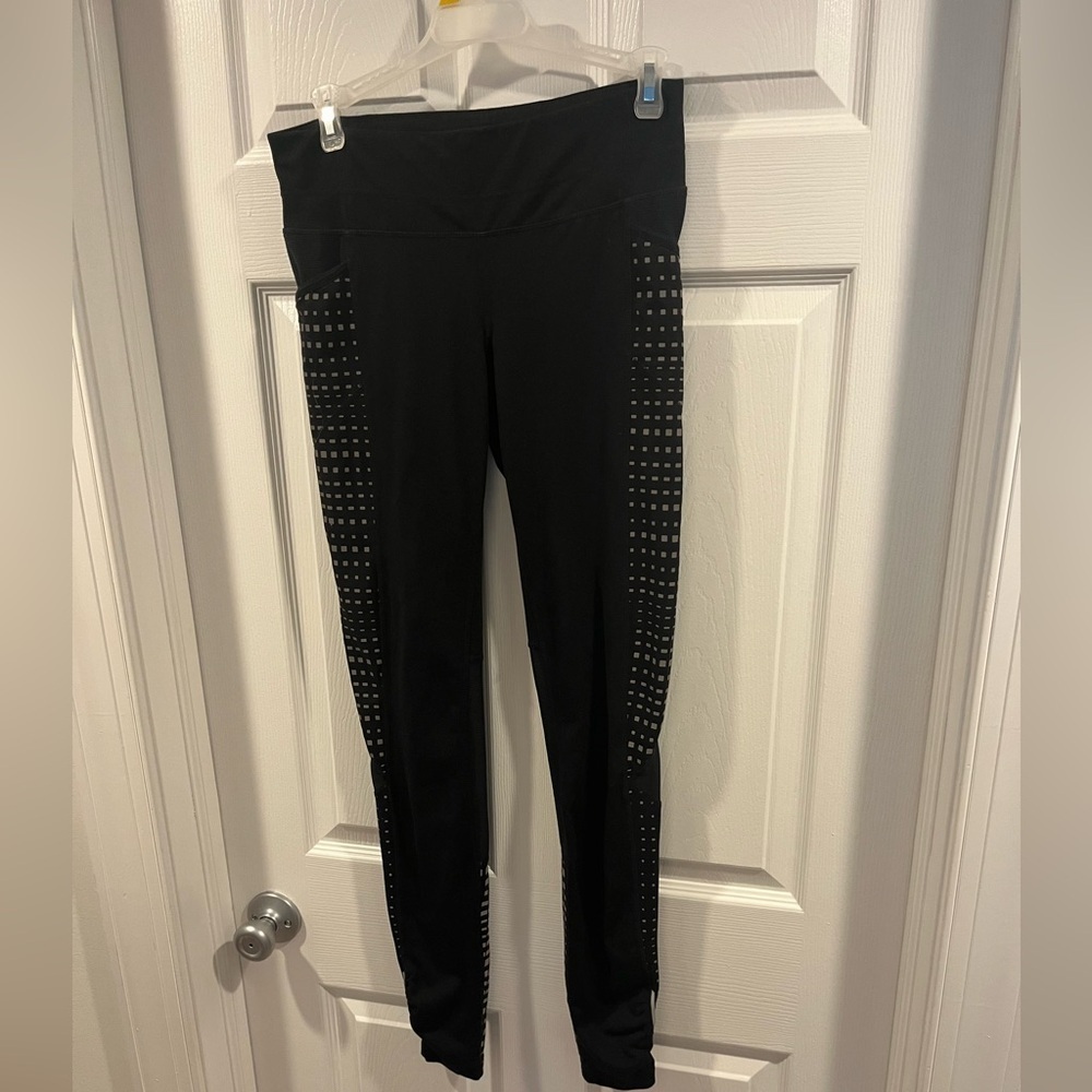 Athleta Black Studded Leggings Small Tall